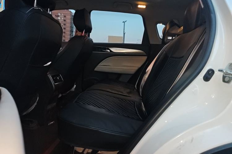 Used GAC Trumpchi GS5 2019 270T Automatic Luxury Edition Left Rear Seat