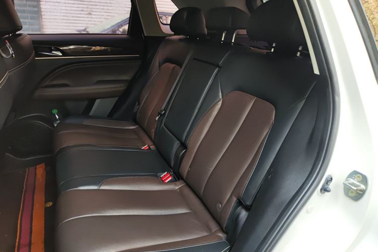 Used GAC Trumpchi GS5 2019 270T Automatic Luxury Edition Left Rear Seat