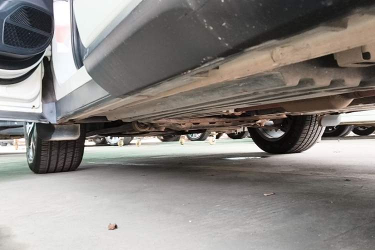 Used GAC Trumpchi GS5 2019 235T Automatic Luxury Edition Left Side Sill
