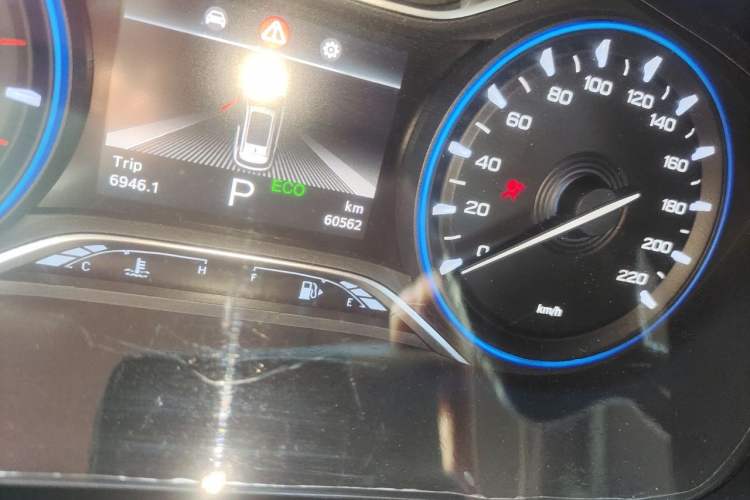 Used GAC Trumpchi GS5 2019 270T Automatic Elite Edition Odometer Close Up