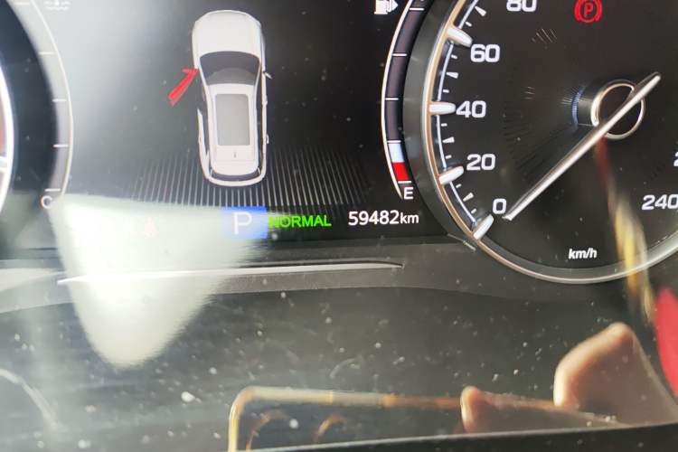 Used GAC Trumpchi GS5 2019 235T Automatic Luxury Edition Odometer Close Up