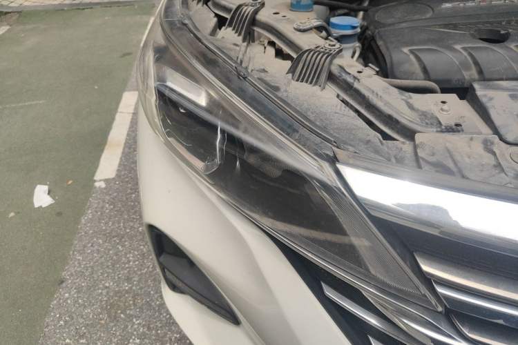 Used GAC Trumpchi GS5 2019 270T Automatic Elite Edition Right Front Headlight