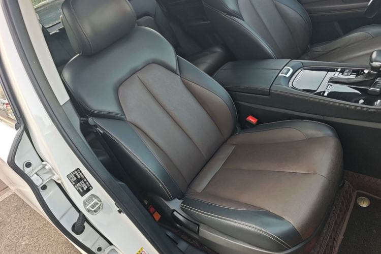 Used GAC Trumpchi GS5 2019 270T Automatic Luxury Edition Right Front Seat