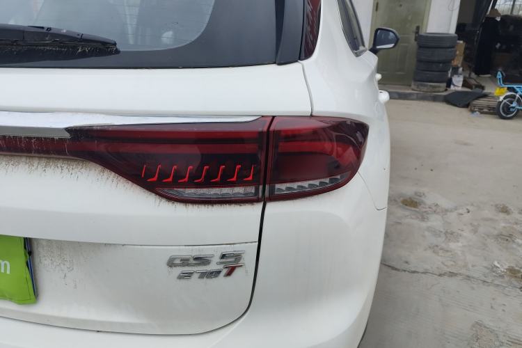 Used GAC Trumpchi GS5 2019 270T Automatic Luxury Edition Right Rear Taillight