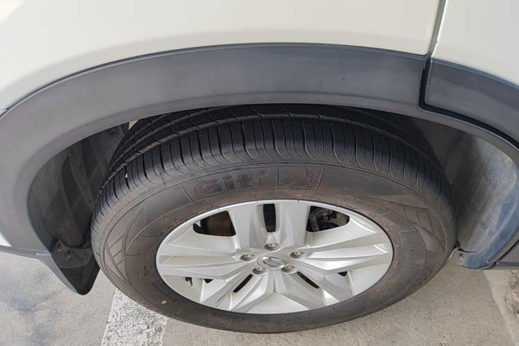 Used GAC Trumpchi GS5 2019 235T Automatic Elite Edition Right Rear Wheel Hub