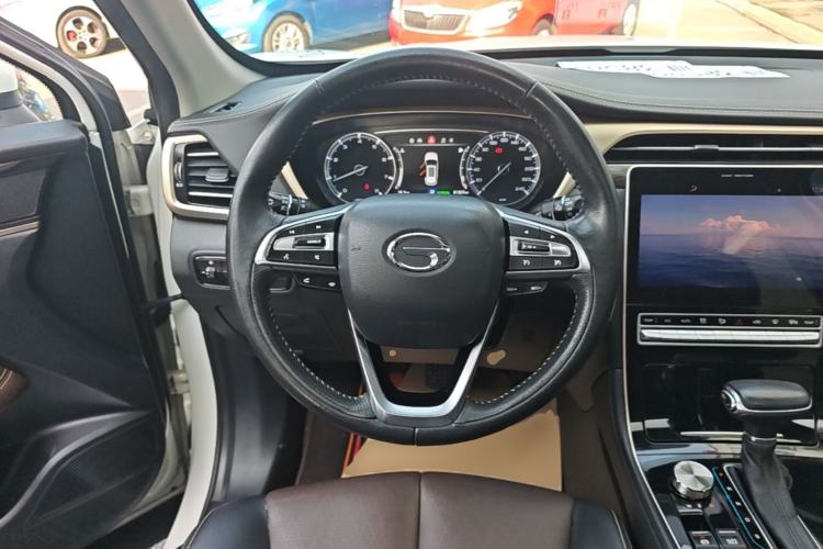 Used GAC Trumpchi GS5 2019 270T Automatic Luxury Edition Steering Wheel