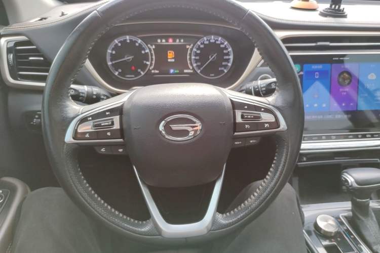 Used GAC Trumpchi GS5 2019 270T Automatic Luxury Edition Steering Wheel