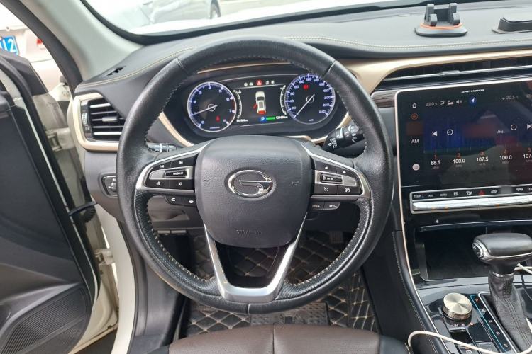 Used GAC Trumpchi GS5 2019 270T Automatic Luxury Edition Steering Wheel