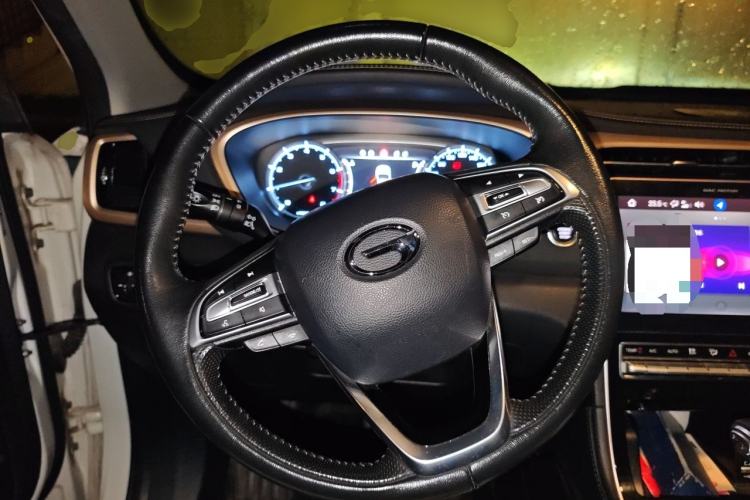 Used GAC Trumpchi GS5 2019 270T Automatic Luxury Edition Steering Wheel