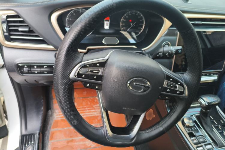 Used GAC Trumpchi GS5 2019 270T Automatic Luxury Edition Steering Wheel