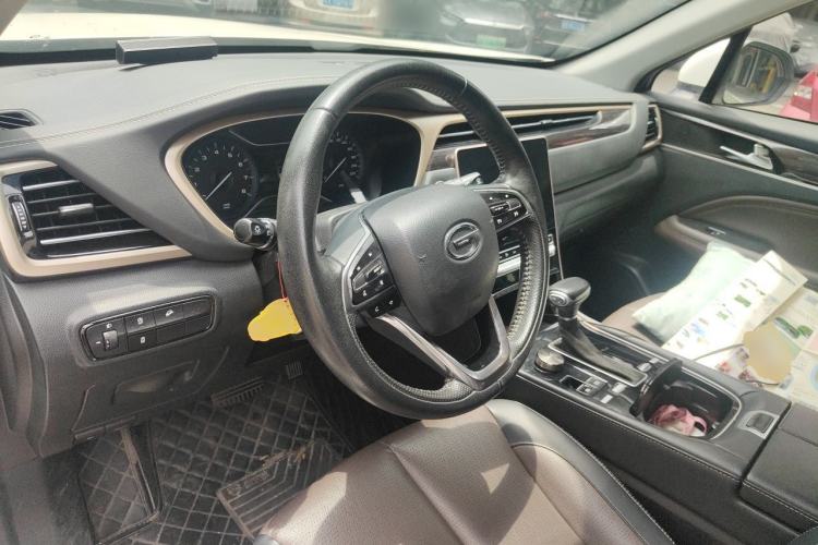 Used GAC Trumpchi GS5 2019 270T Automatic Elite Edition Steering Wheel