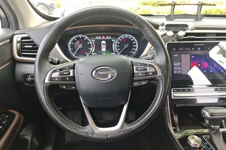 Used GAC Trumpchi GS5 2019 270T Automatic Luxury Edition Steering Wheel