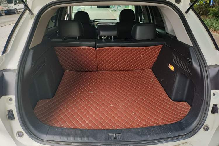 Used GAC Trumpchi GS5 2019 270T Automatic Luxury Edition Trunk