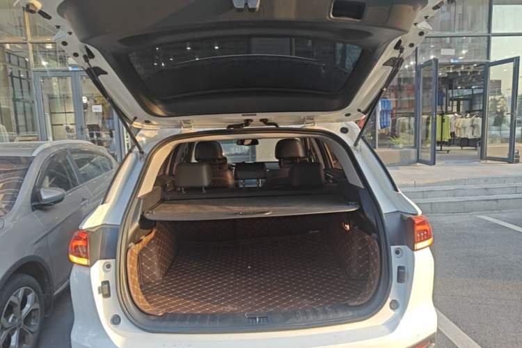Used GAC Trumpchi GS5 2019 270T Automatic Luxury Edition Trunk