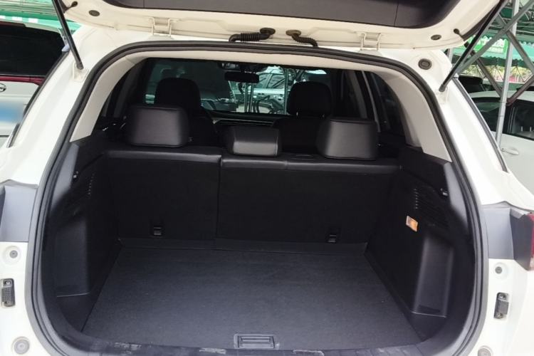 Used GAC Trumpchi GS5 2019 235T Automatic Luxury Edition Trunk