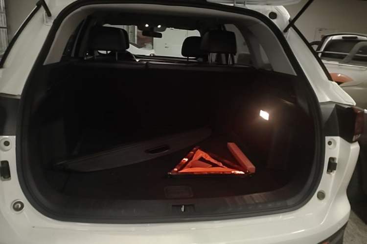 Used GAC Trumpchi GS5 2019 270T Automatic Elite Edition Trunk