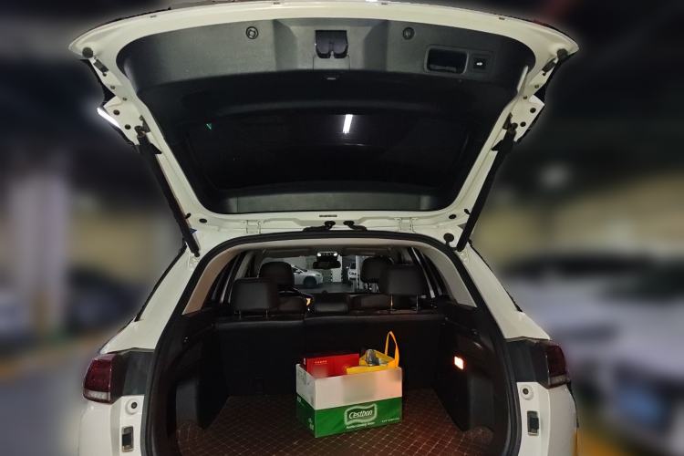 Used GAC Trumpchi GS5 2019 270T Automatic Prestige Edition Trunk