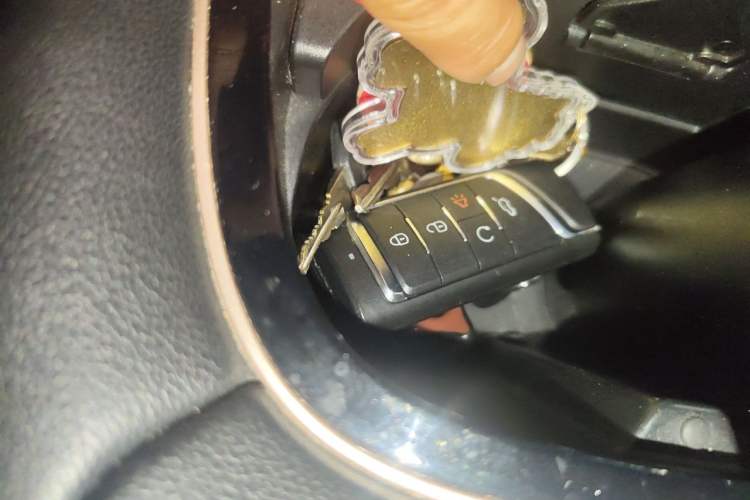 Used GAC Trumpchi GS5 2019 235T Automatic Luxury Edition Vehicle Key