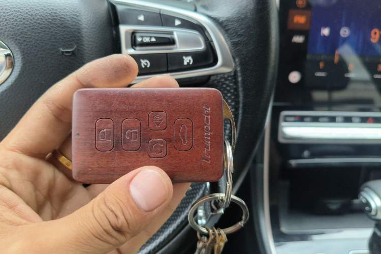 Used GAC Trumpchi GS5 2019 270T Automatic Luxury Edition Vehicle Key