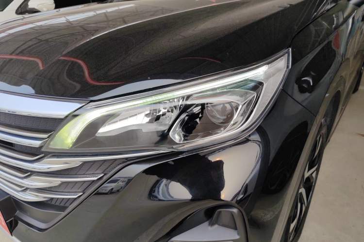 Used GAC Trumpchi GS5 2020 Advanced Model 270T Automatic Elite Edition Left Front Headlight