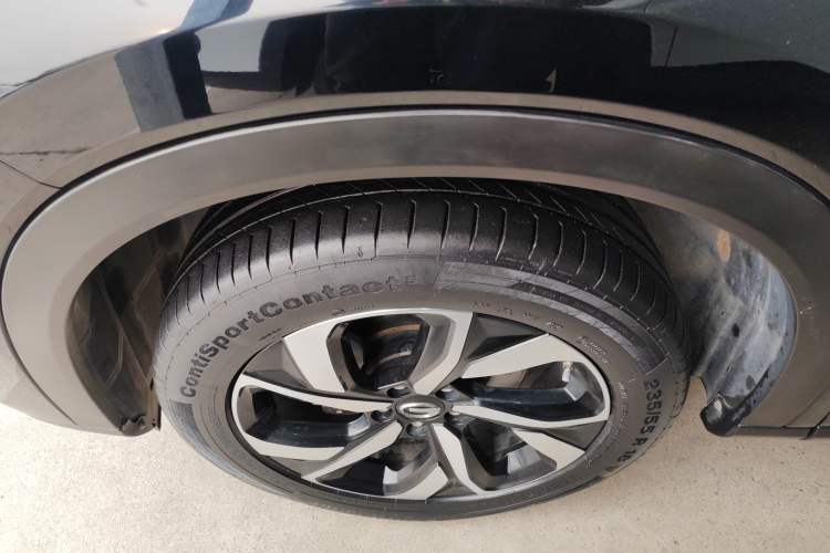 Used GAC Trumpchi GS5 2020 Advanced Model 270T Automatic Elite Edition Left Front Wheel Hub