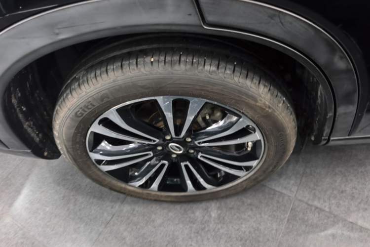 Used GAC Trumpchi GS5 2020 Advanced Model 270T Automatic Luxury Edition Right Rear Wheel Hub