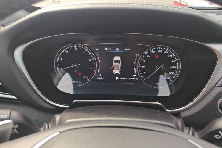 Used GAC Trumpchi GS5 2020 Advanced Model 270T Automatic Luxury Edition Instrument Cluster