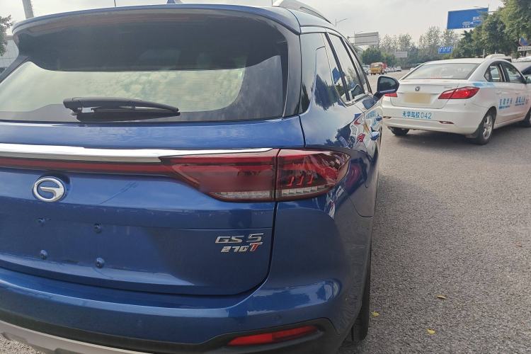 Used GAC Trumpchi GS5 2020 Advanced Model 270T Automatic Luxury Edition Right Rear Taillight