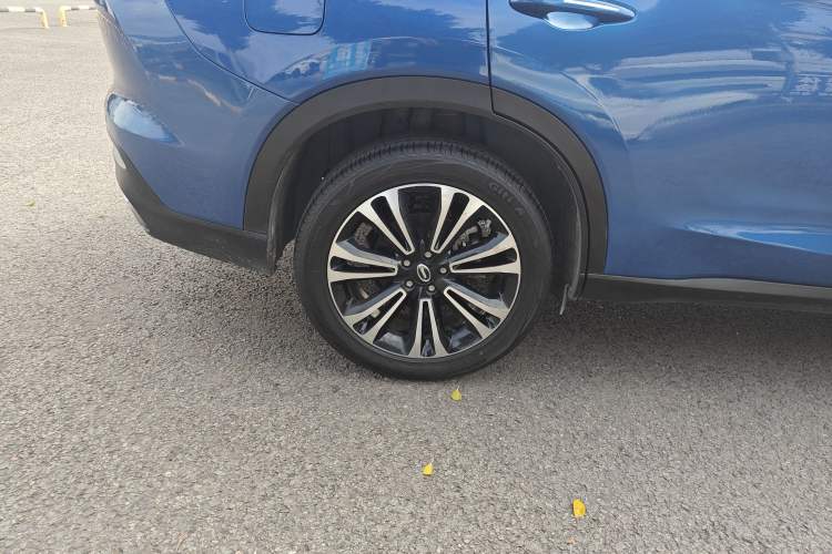 Used GAC Trumpchi GS5 2020 Advanced Model 270T Automatic Luxury Edition Right Rear Wheel Hub