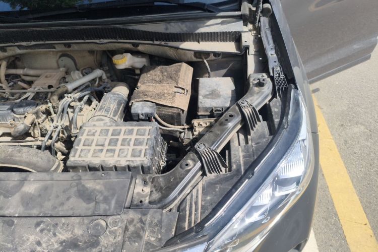 Used GAC Trumpchi GS5 2020 Advanced Model 270T Automatic Luxury Edition Engine Bay Left