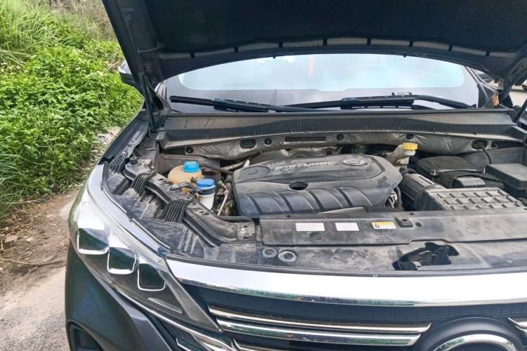 Used GAC Trumpchi GS5 2020 Advanced Model 270T Automatic Luxury Edition Engine Bay Right