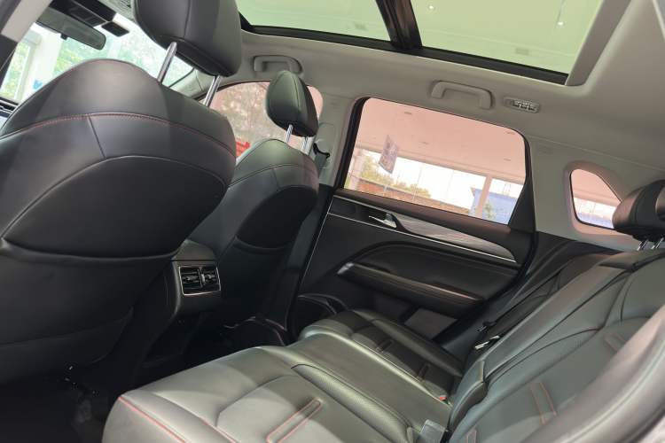 Used GAC Trumpchi GS5 2020 Advanced Model 270T Automatic Luxury Edition Interior 3