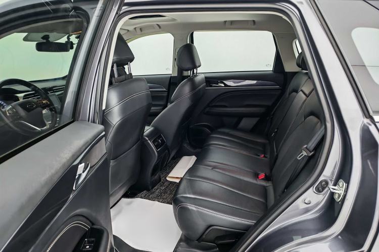 Used GAC Trumpchi GS5 2020 Advanced Model 270T Automatic Luxury Edition Interior 5