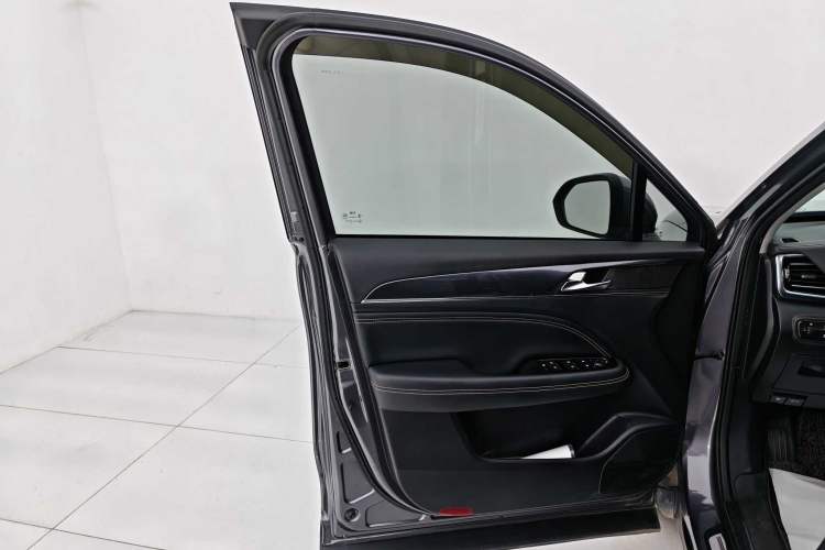 Used GAC Trumpchi GS5 2020 Advanced Model 270T Automatic Luxury Edition Interior 6
