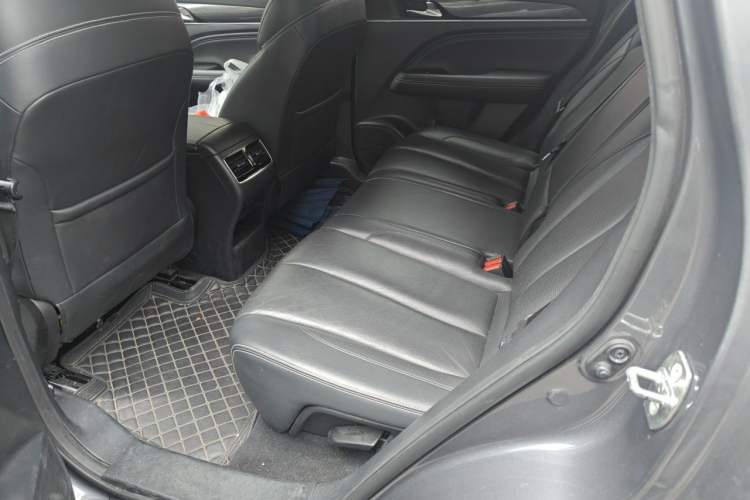 Used GAC Trumpchi GS5 2020 Advanced Model 270T Automatic Luxury Edition Left Rear Seat