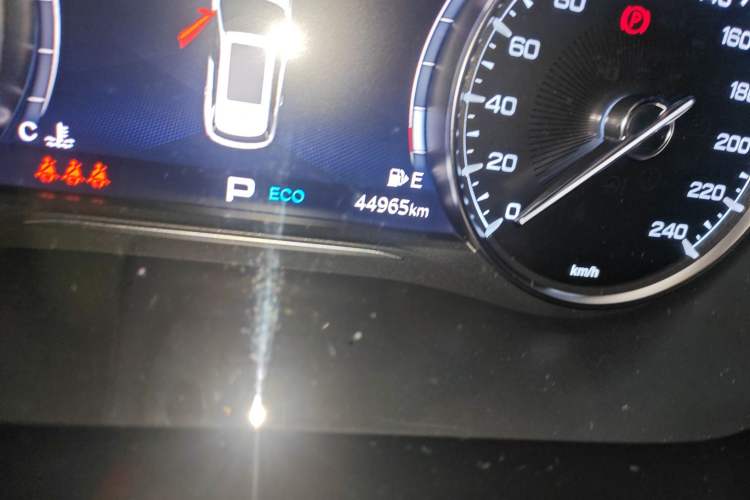 Used GAC Trumpchi GS5 2020 Advanced Model 270T Automatic Luxury Edition Odometer Close Up