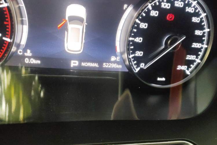Used GAC Trumpchi GS5 2020 Advanced Model 270T Automatic Luxury Edition Odometer Close Up