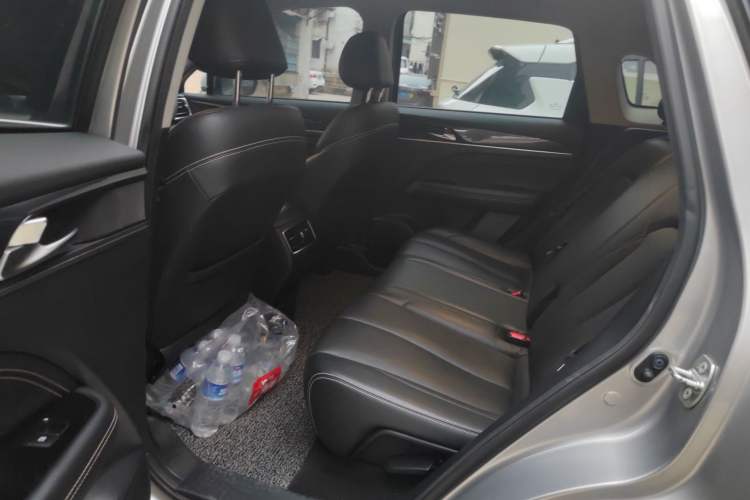Used GAC Trumpchi GS5 2020 Advanced Model 270T Automatic Elite Edition Left Rear Seat
