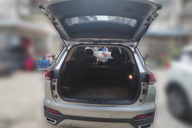 Used GAC Trumpchi GS5 2020 Advanced Model 270T Automatic Elite Edition Trunk
