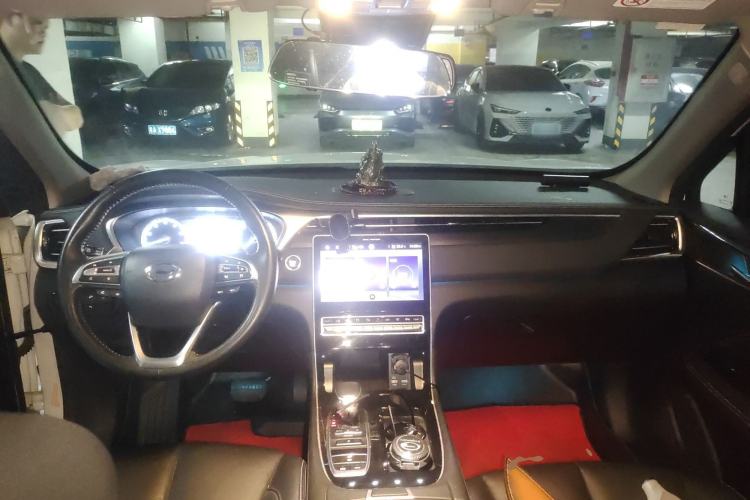 Used GAC Trumpchi GS5 2020 Advanced Model 270T Automatic Prestige Edition Center Console