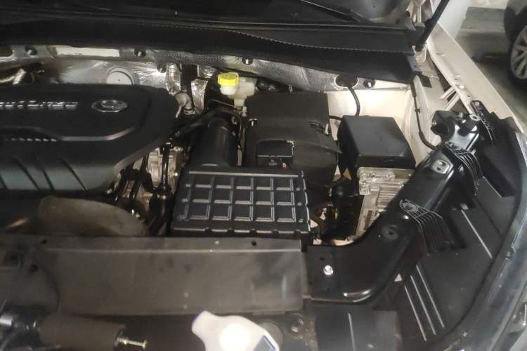 Used GAC Trumpchi GS5 2020 Advanced Model 270T Automatic Prestige Edition Engine Bay Left