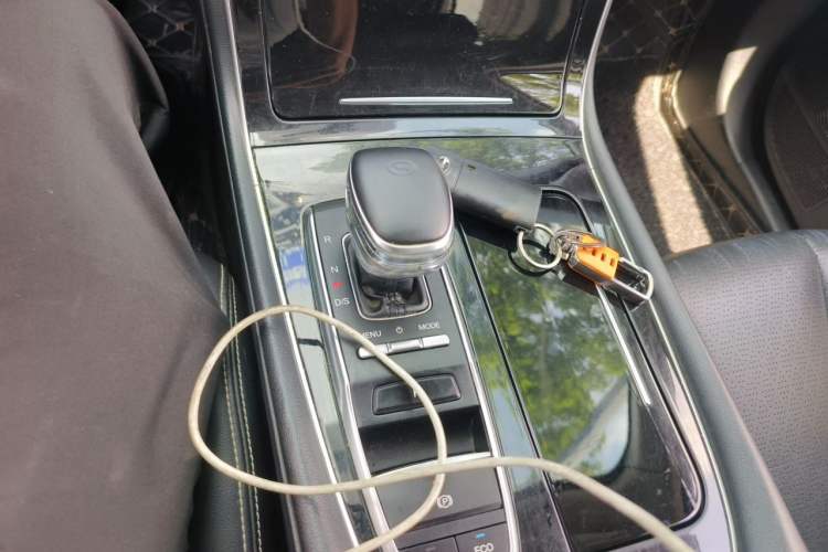 Used GAC Trumpchi GS5 2020 Advanced Model 270T Automatic Elite Edition Gear Lever