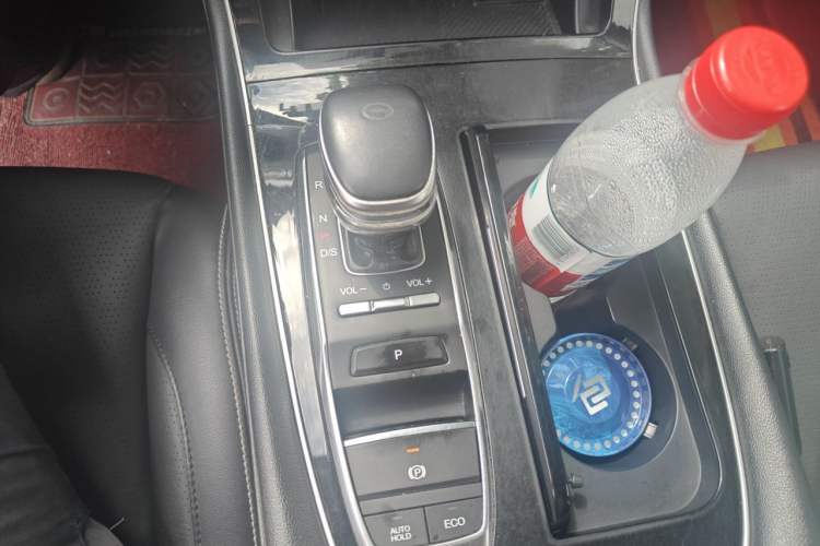 Used GAC Trumpchi GS5 2020 Advanced Model 270T Automatic Luxury Edition Gear Lever