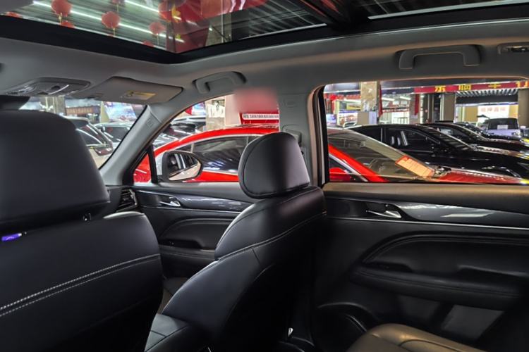 Used GAC Trumpchi GS5 2020 Advanced Model 270T Automatic Luxury Edition Interior 4