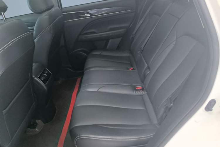 Used GAC Trumpchi GS5 2020 Advanced Model 270T Automatic Luxury Edition Left Rear Seat