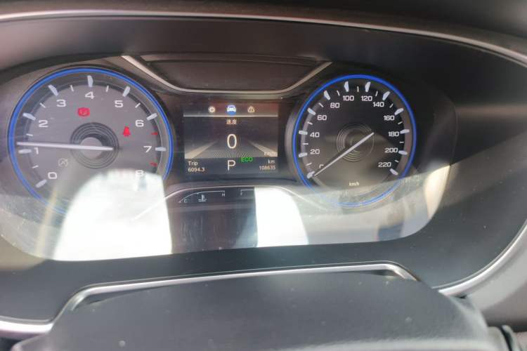 Used GAC Trumpchi GS5 2020 Advanced Model 270T Automatic Elite Edition Odometer Close Up