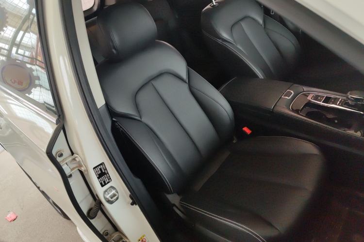 Used GAC Trumpchi GS5 2020 Advanced Model 270T Automatic Elite Edition Right Front Seat