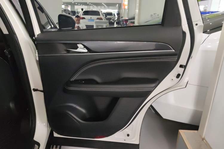 Used GAC Trumpchi GS5 2020 Advanced Model 270T Automatic Luxury Edition Right Rear Door Interior