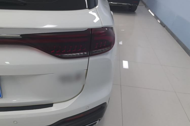 Used GAC Trumpchi GS5 2020 Advanced Model 270T Automatic Luxury Edition Right Rear Taillight