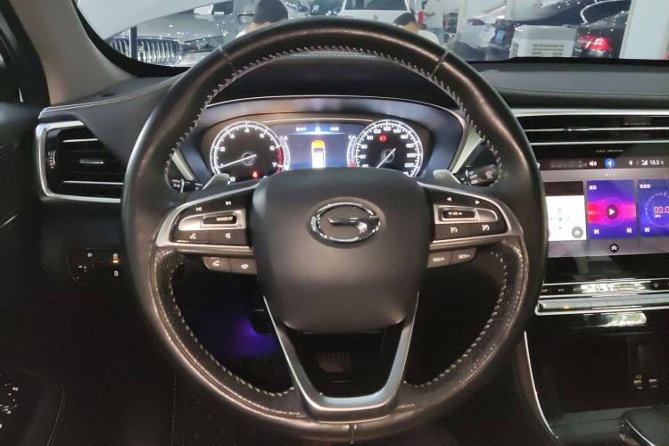 Used GAC Trumpchi GS5 2020 Advanced Model 270T Automatic Luxury Edition Steering Wheel